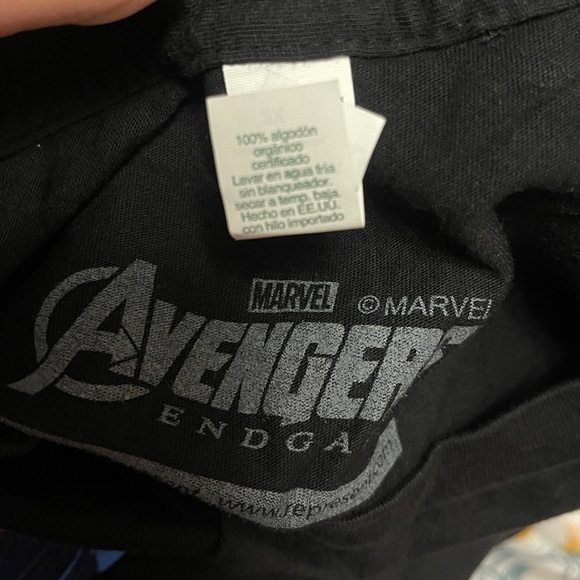 Avengers Endgame Teeshirt, 2x - Picture 5 of 5